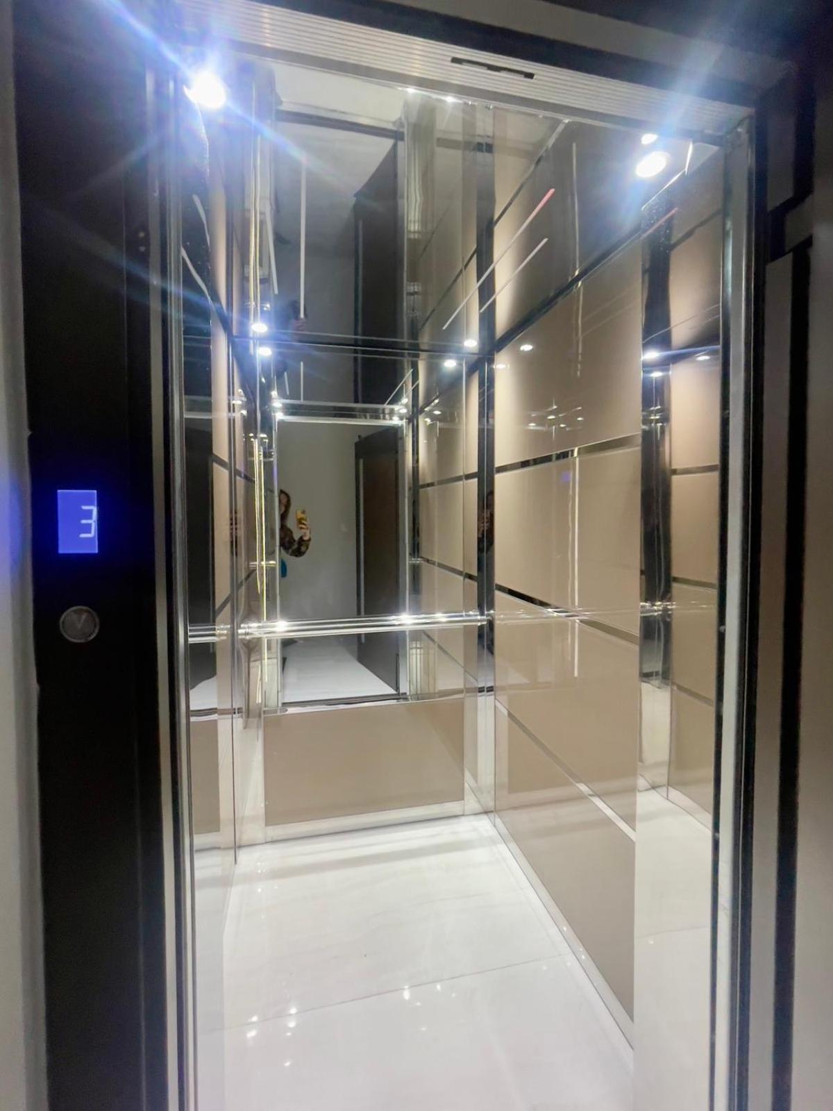 Alimos Luxury Prestige Apartment Атина Екстериор снимка