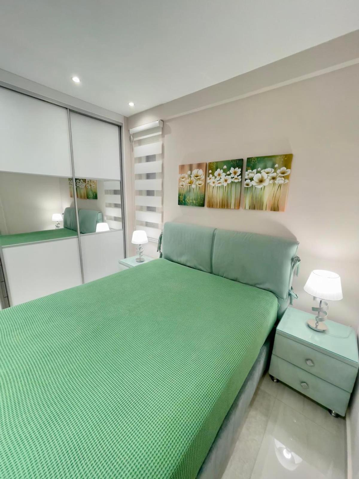Alimos Luxury Prestige Apartment Атина Екстериор снимка